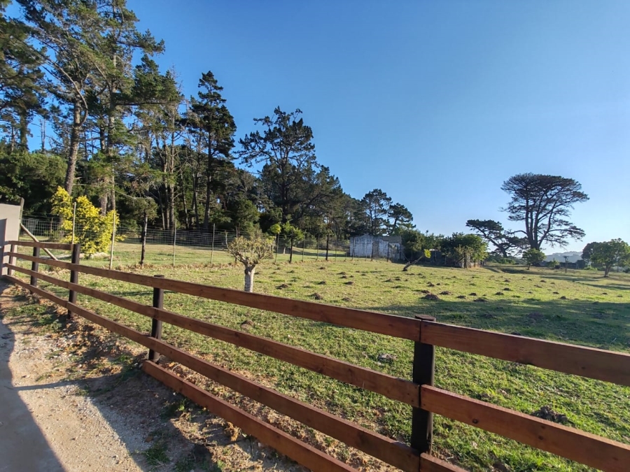 Commercial Property for Sale in Colleen Glen Eastern Cape